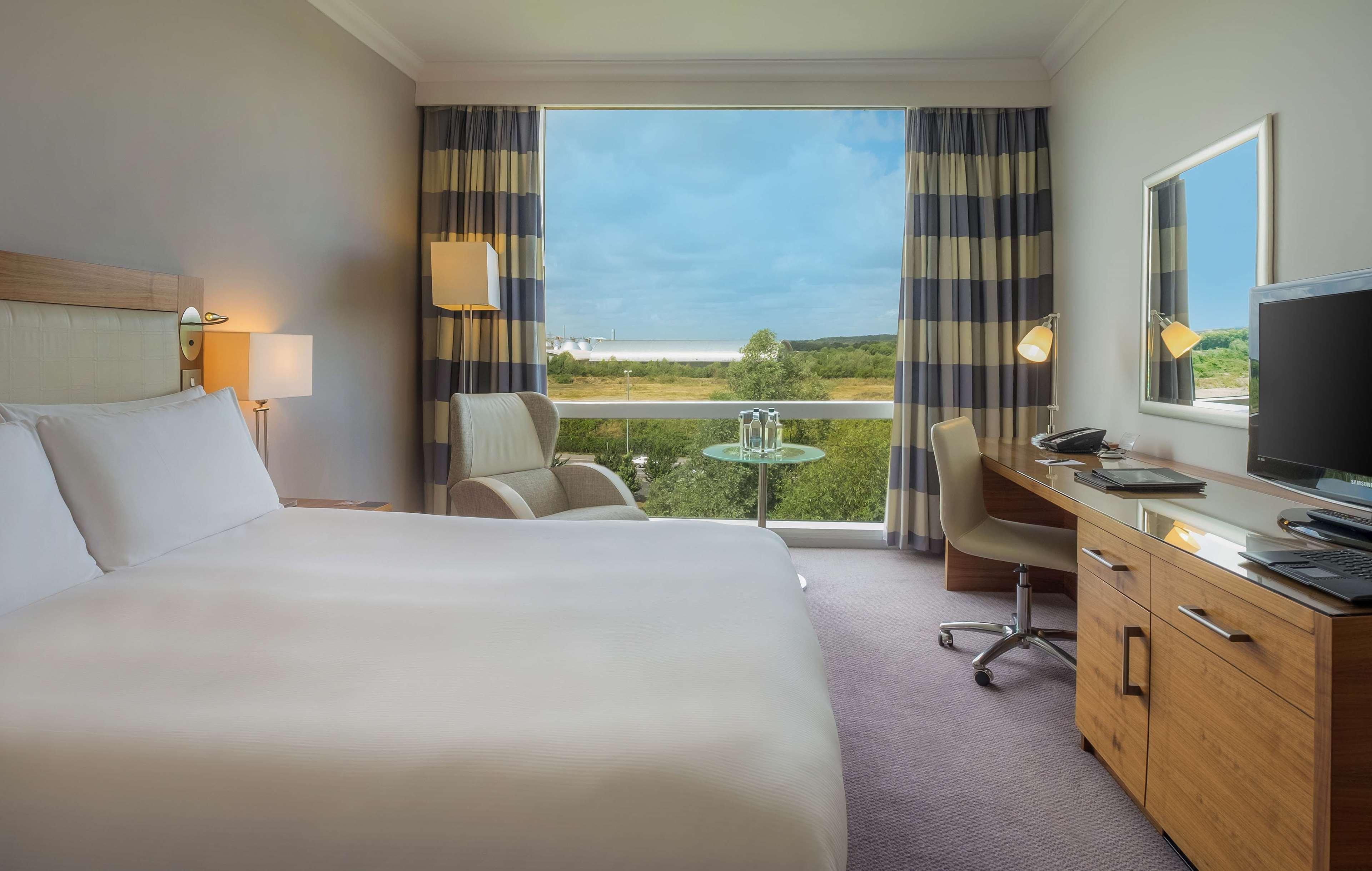 Hilton Reading Hotell Eksteriør bilde