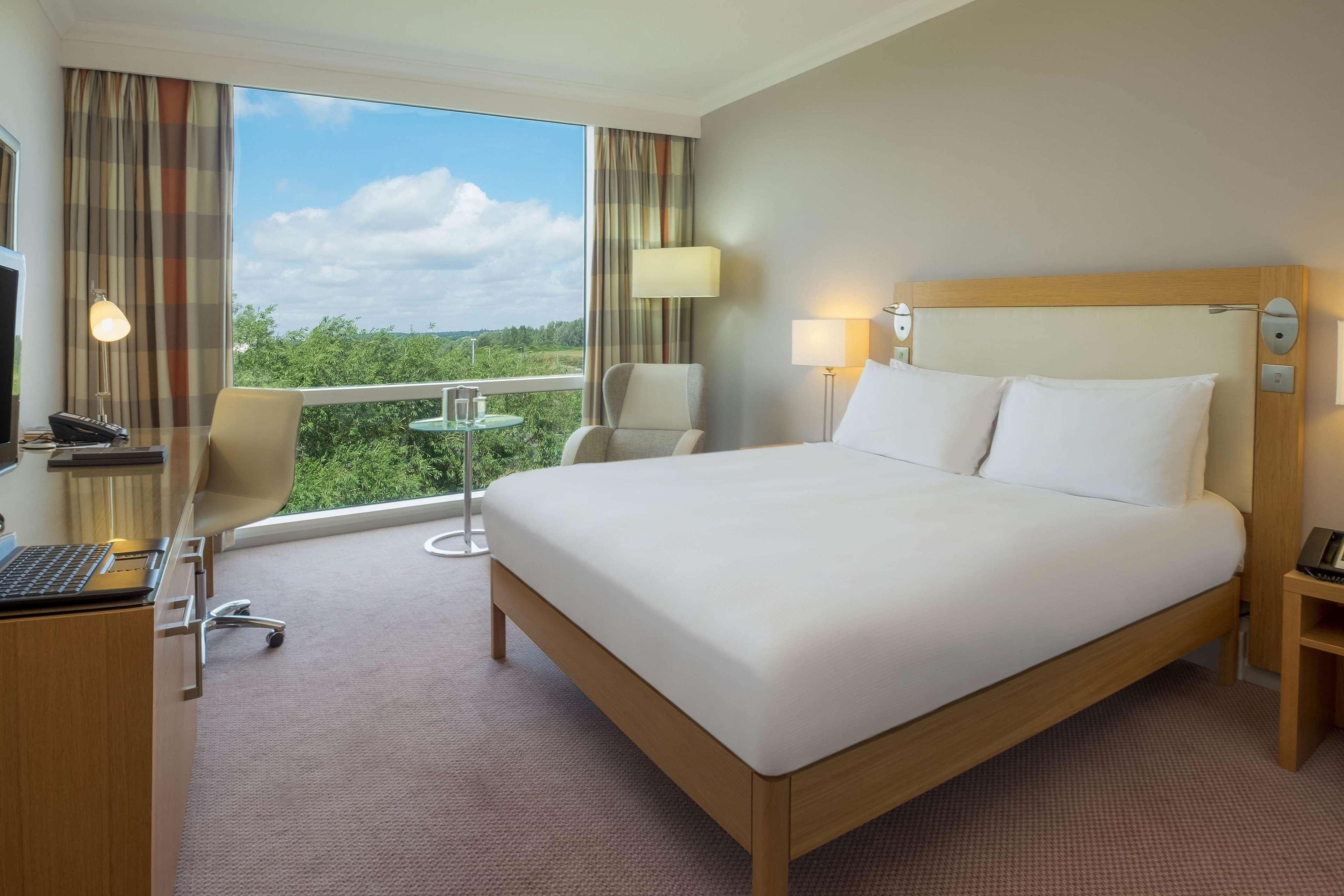 Hilton Reading Hotell Eksteriør bilde