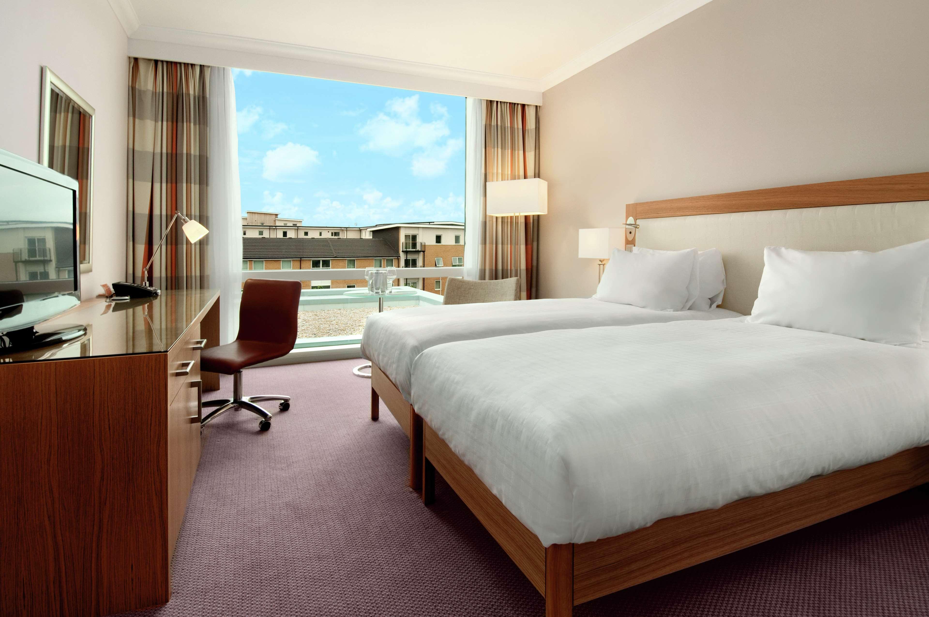Hilton Reading Hotell Eksteriør bilde