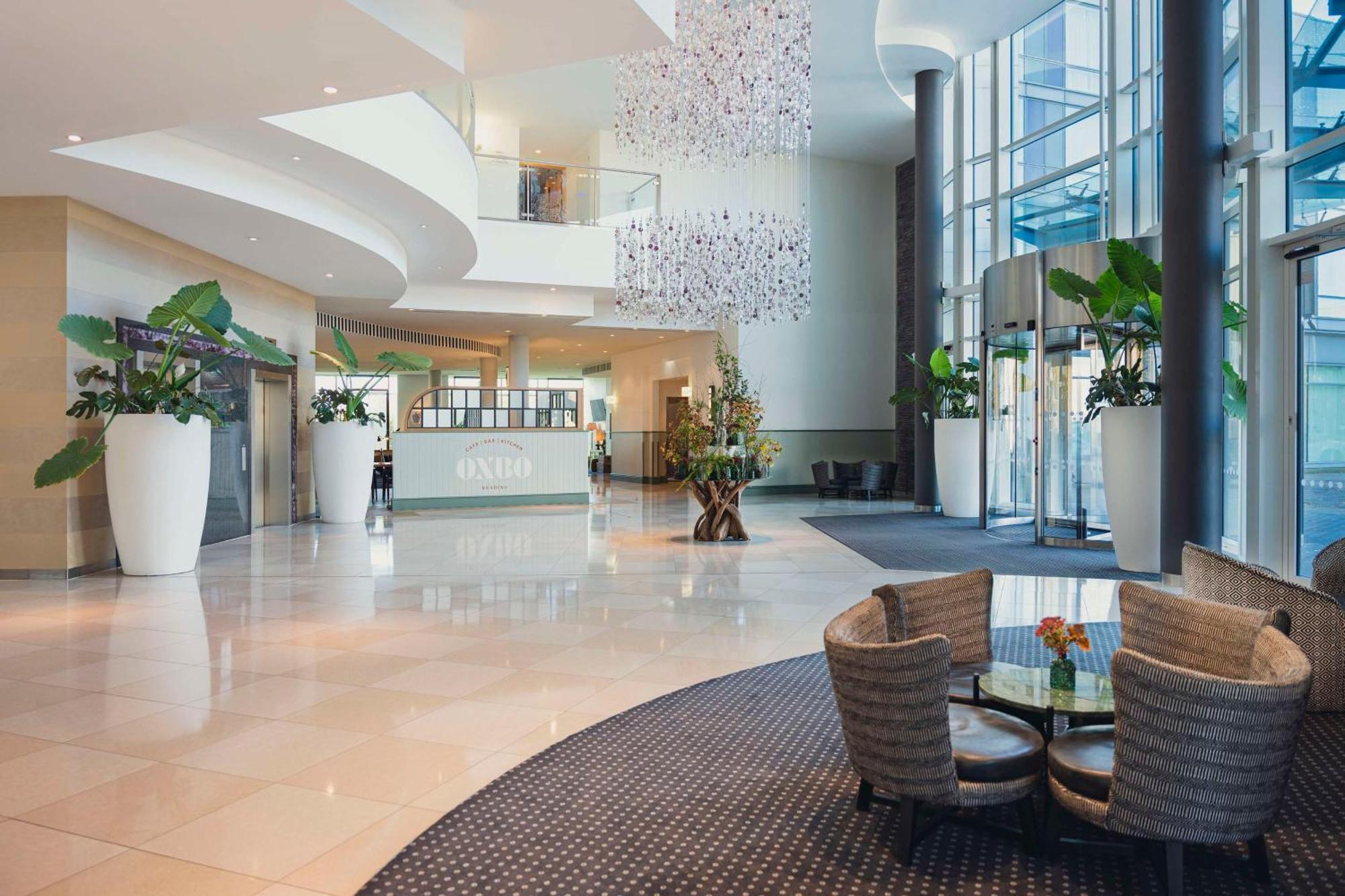 Hilton Reading Hotell Eksteriør bilde