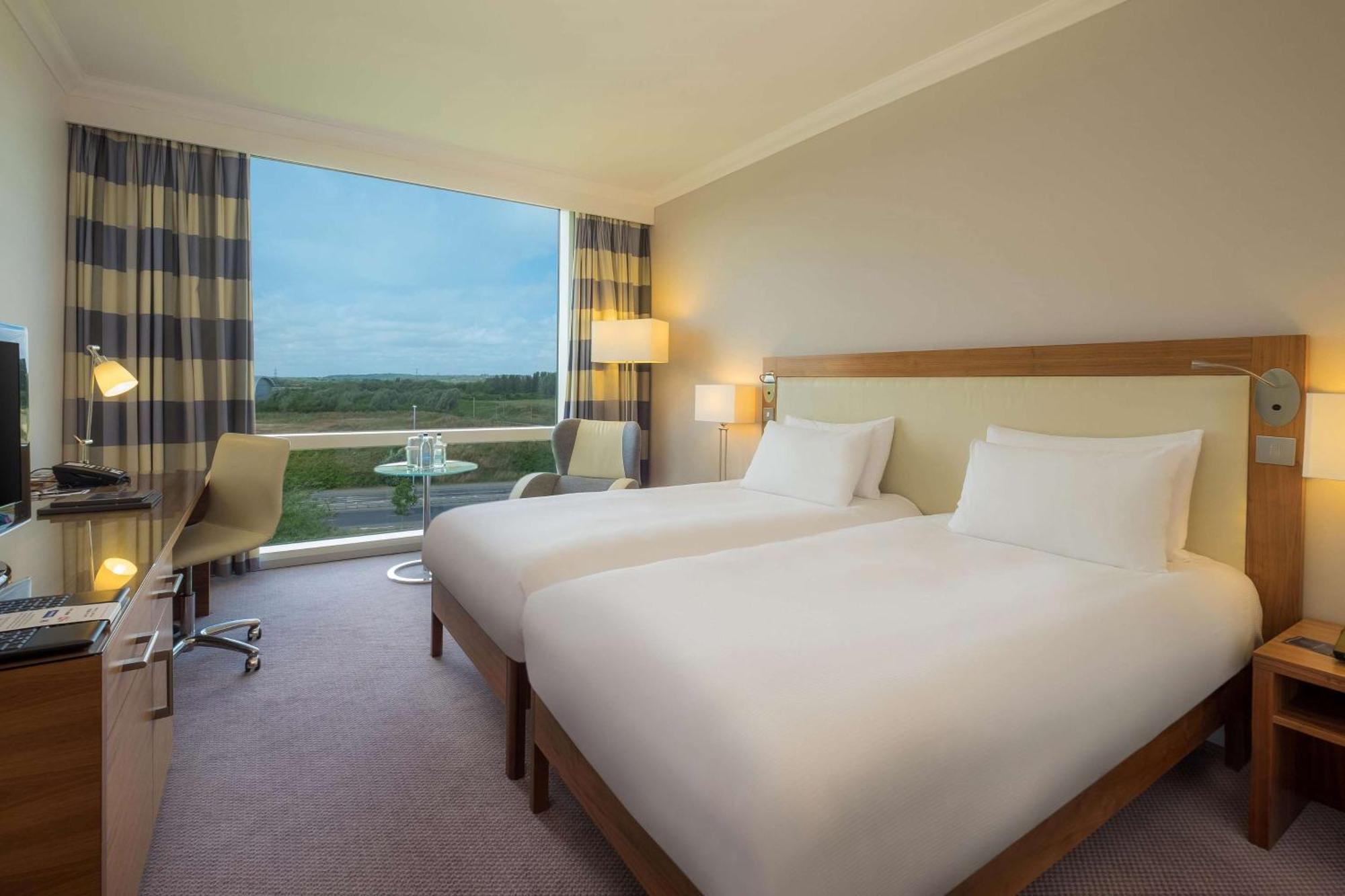 Hilton Reading Hotell Eksteriør bilde