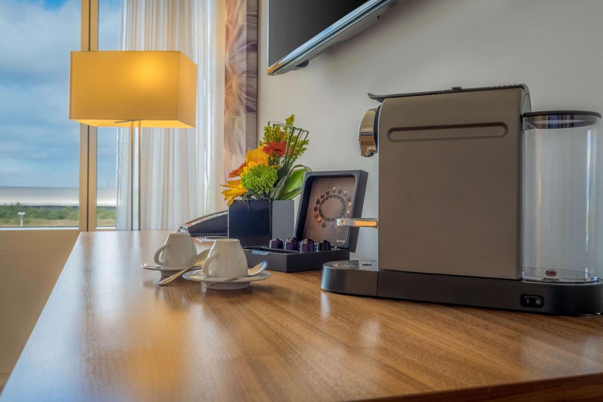 Hilton Reading Hotell Eksteriør bilde