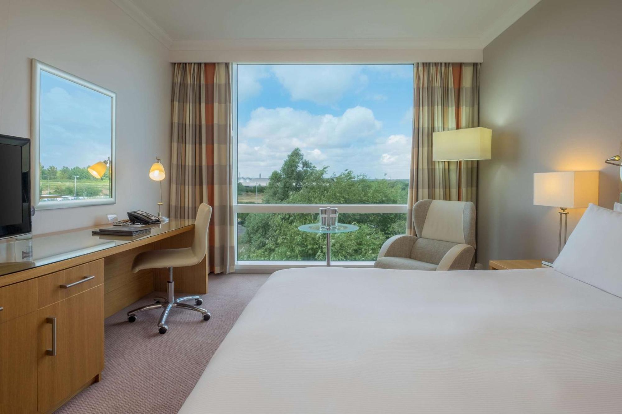 Hilton Reading Hotell Eksteriør bilde