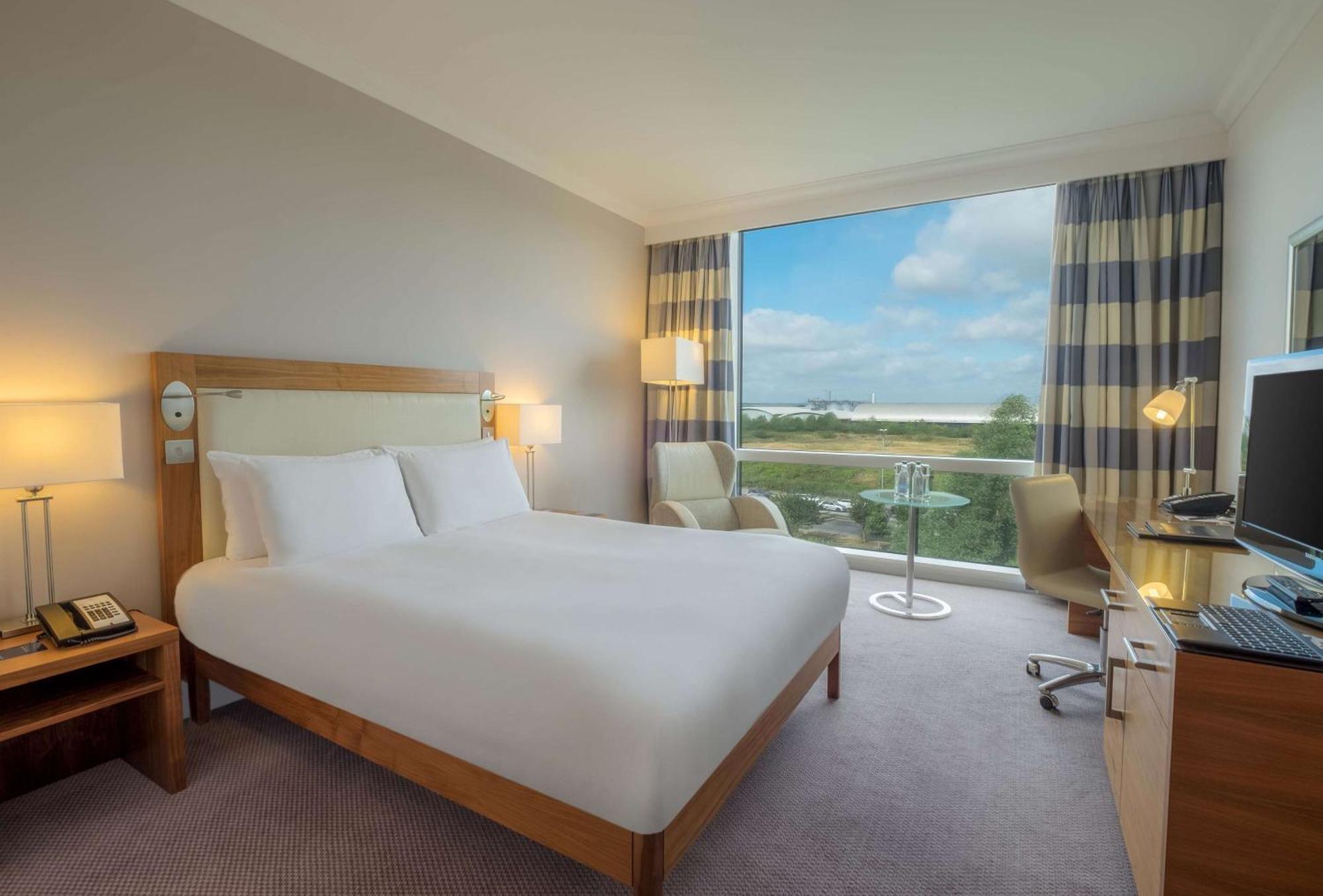 Hilton Reading Hotell Eksteriør bilde