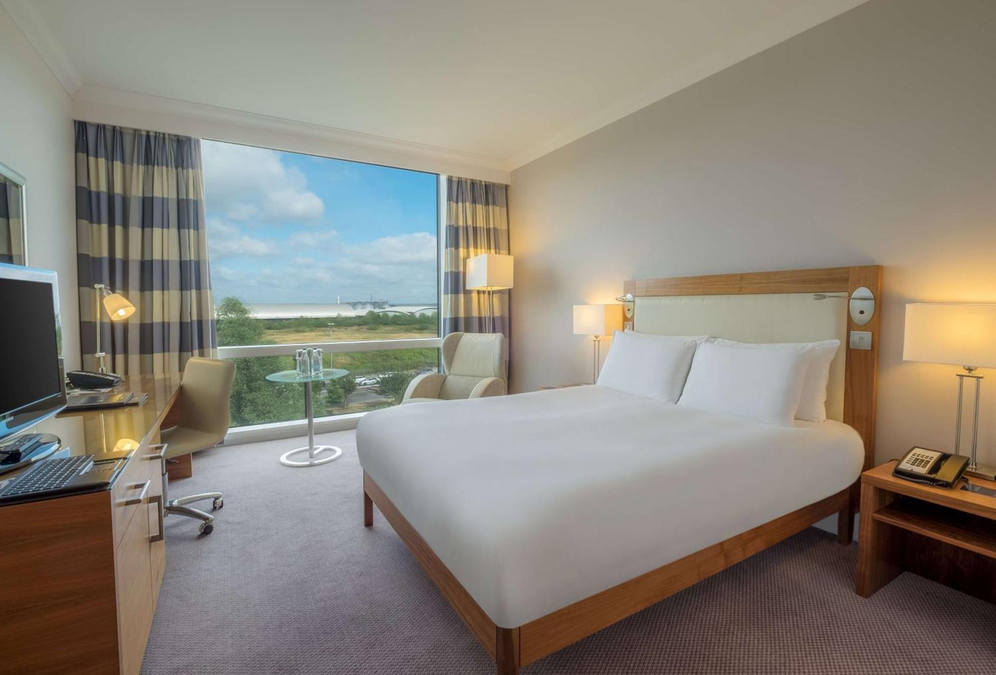 Hilton Reading Hotell Eksteriør bilde