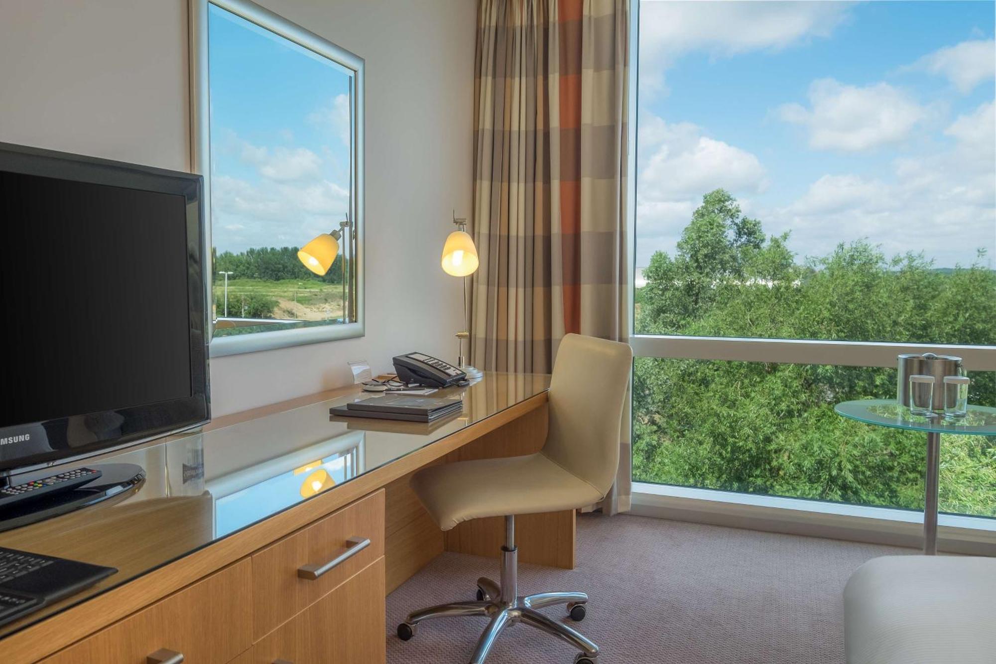 Hilton Reading Hotell Eksteriør bilde